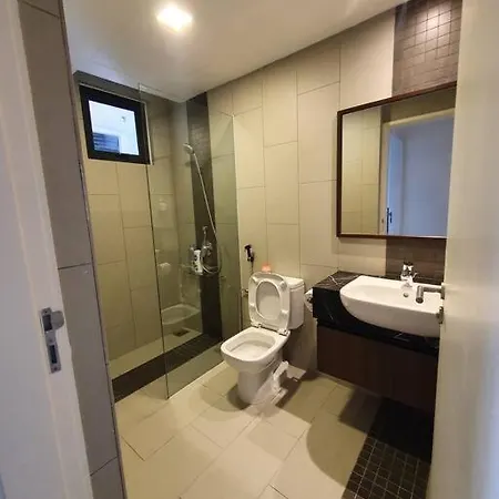 The Landmark By Katana New 3Br Grand Seaview Homestay At Gurney 无敌海景三房套房 Tanjung Bungah  Exterior photo