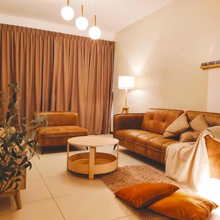 The Landmark By Katana New 3Br Grand Seaview Homestay At Gurney 无敌海景三房套房 Tanjung Bungah  Exterior photo