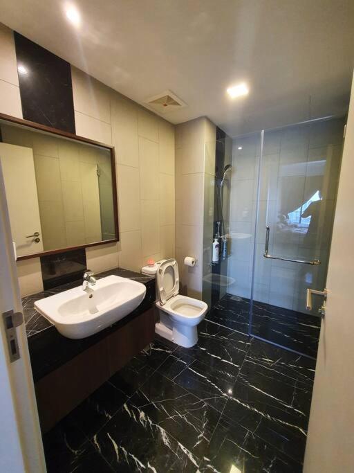 The Landmark By Katana New 3br Grand Seaview At Gurney 无敌海景三房套房 Apartment Tanjung Bungah (Penang)