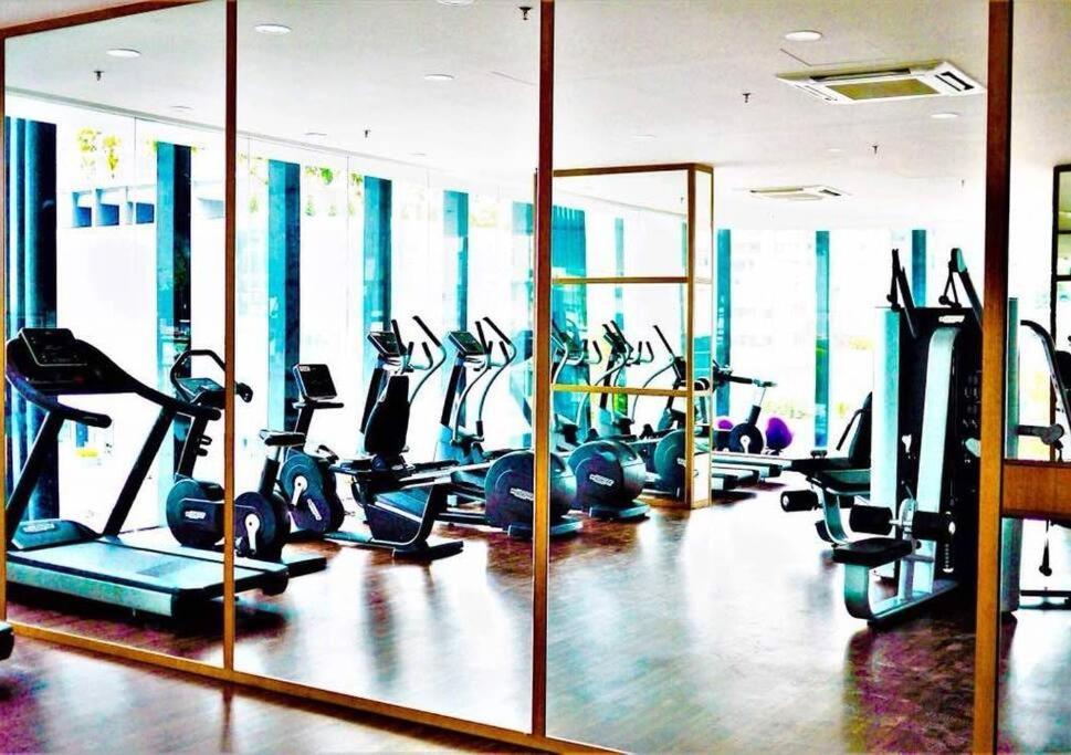 The Landmark By Katana New 3br Grand Seaview At Gurney 无敌海景三房套房 Tanjung Bungah (Penang)