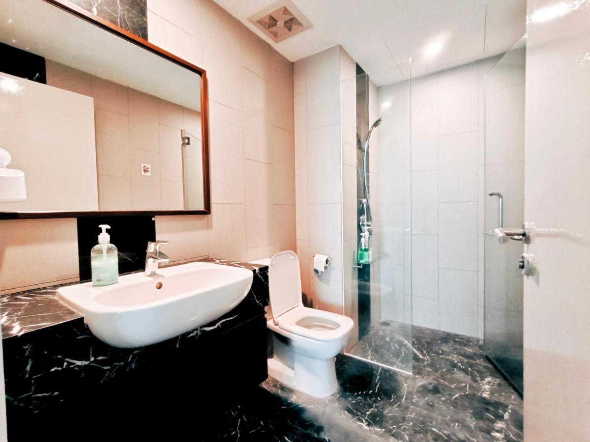 Apartment The Landmark By Katana New 3br Grand Seaview At Gurney 无敌海景三房套房 Tanjung Bungah (Penang)
