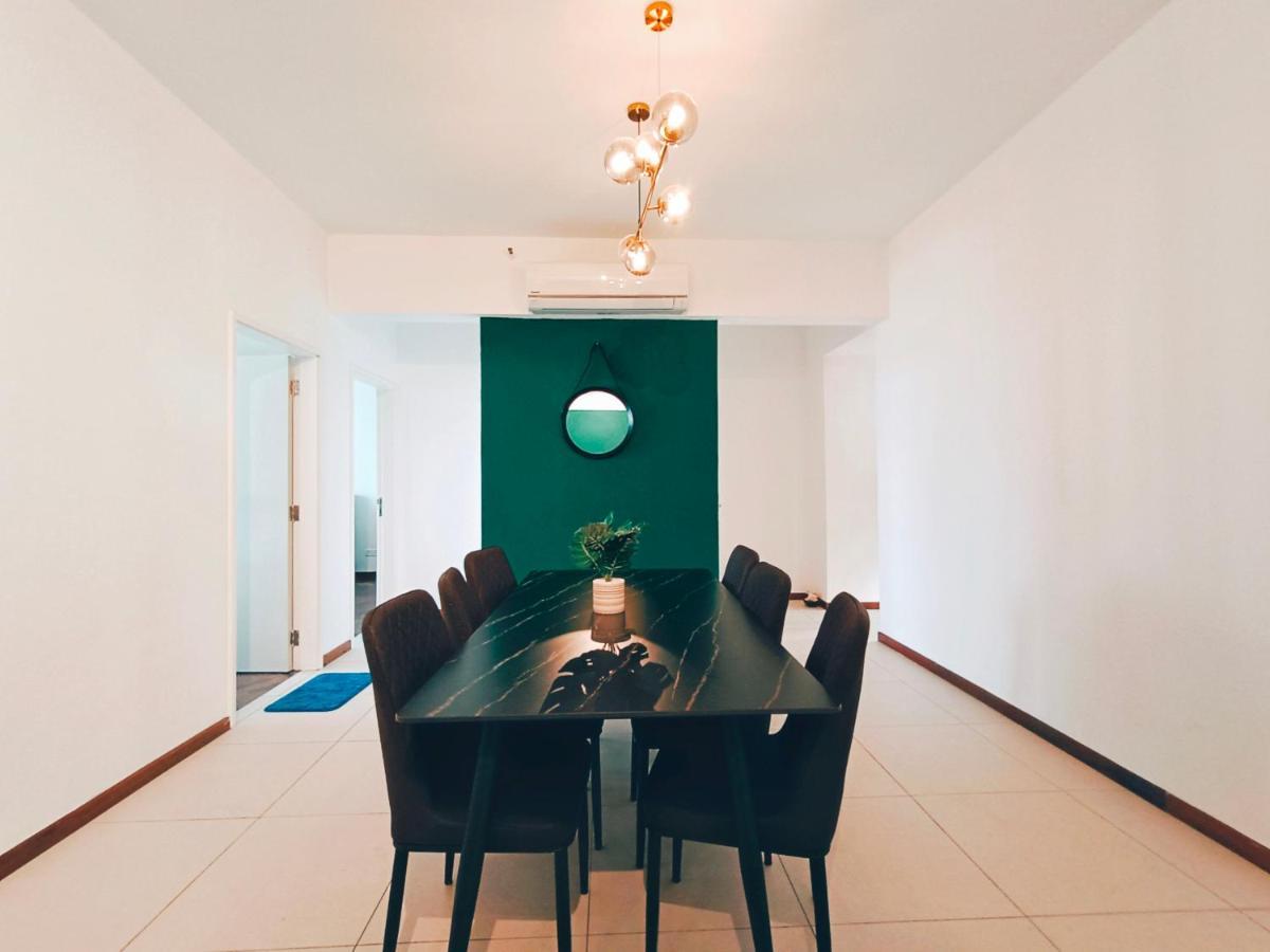The Landmark By Katana New 3br Grand Seaview At Gurney 无敌海景三房套房 Apartment Tanjung Bungah (Penang)