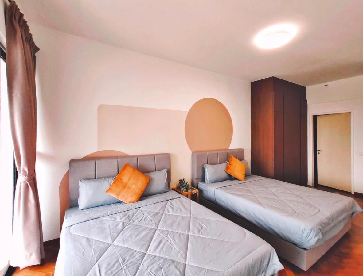 The Landmark By Katana New 3br Grand Seaview At Gurney 无敌海景三房套房 Tanjung Bungah (Penang)